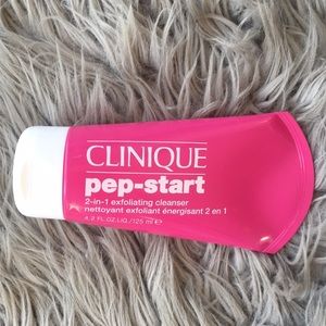 Clinique pep-start 2 in 1 Exfoliating Cleanser